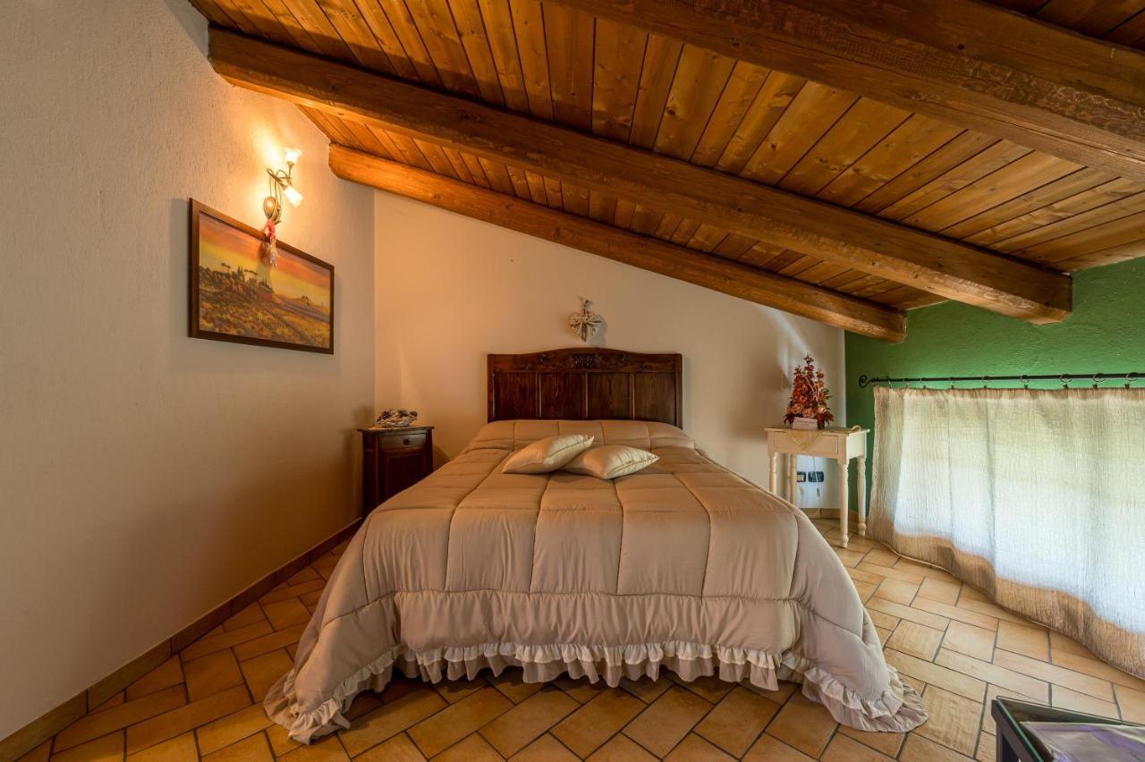 Agriturismo Il Nido Di Bacco Saluzzo Exterior photo