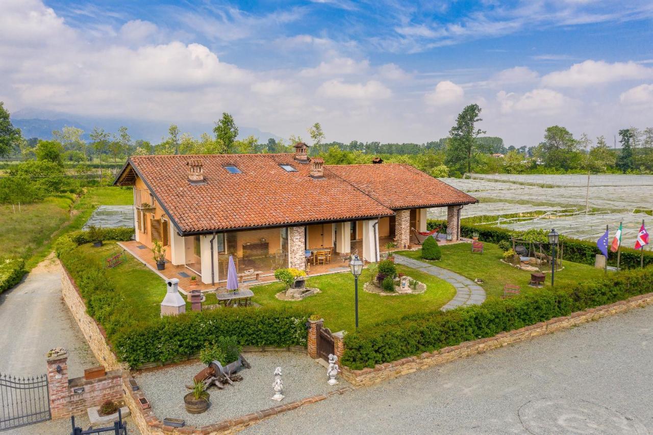 Agriturismo Il Nido Di Bacco Saluzzo Exterior photo
