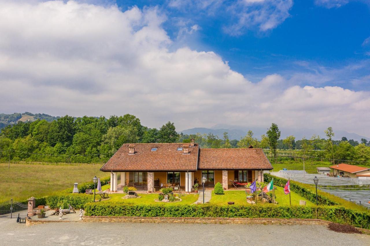 Agriturismo Il Nido Di Bacco Saluzzo Exterior photo